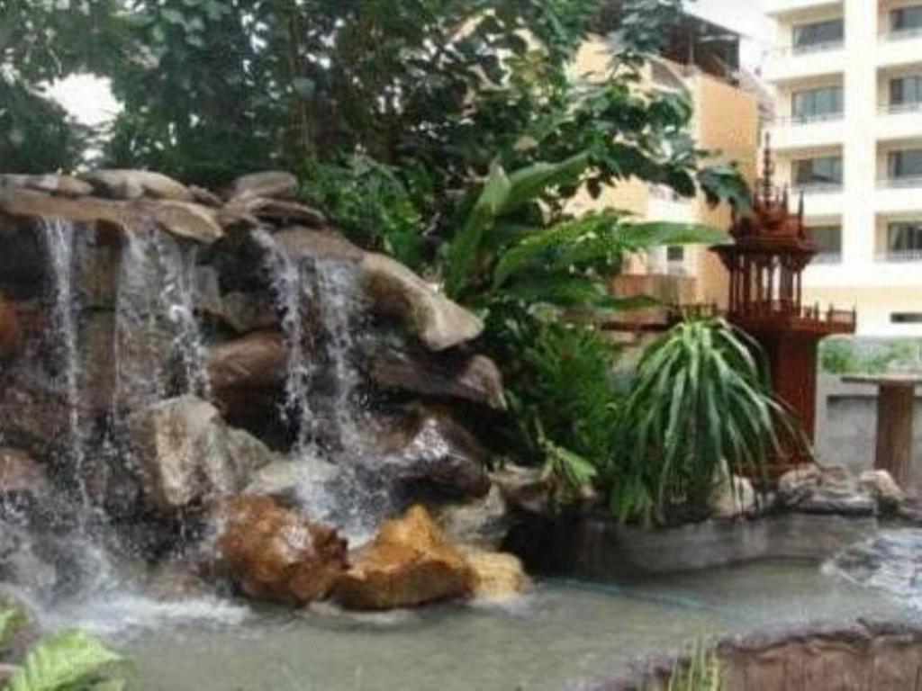 Huay Kaew Palace 1 Hotel Chiang Mai Exterior photo